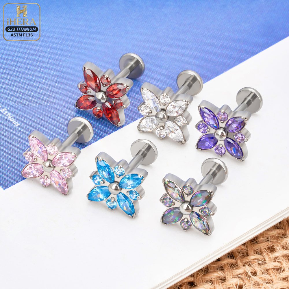 ASTM F136 Titanium Sparkly CZ  - Cluster Stud Ear 评论和价格