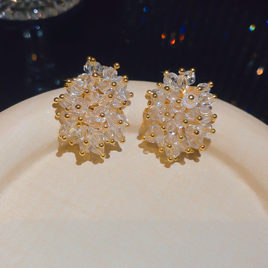 Elegant Black Beaded Cluster S - Cluster Stud Ear 评论和价格